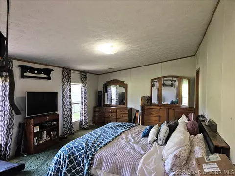 Bedroom - 28 Prater Rd, Eldon, MO 65026 photo 2 of 3