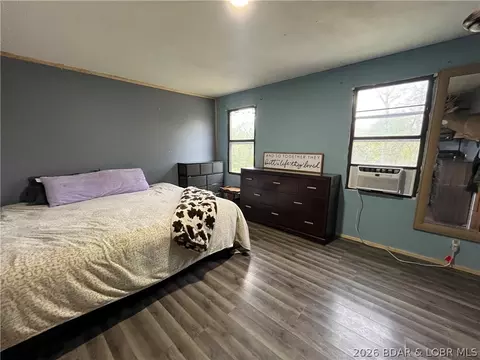 Bedroom - 22755 Friday Rd, Stover, MO 65078 photo 3 of 5