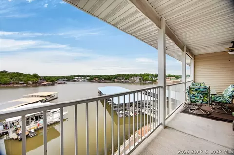 1181 Jeffries Rd #A-404, Osage Beach, MO 65065