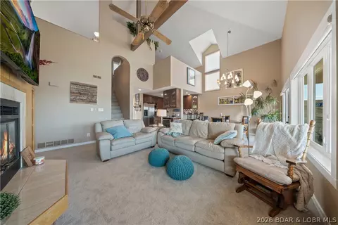 250 Emerald Bay Dr #3A, Lake Ozark, MO 65049