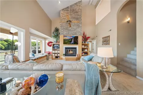 250 Emerald Bay Dr #3A, Lake Ozark, MO 65049