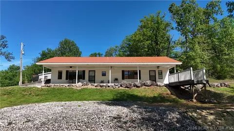 106 Mount Carmel Rd, Eldon, MO 65026