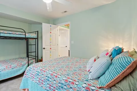 Bedroom - 601 Park Place Dr #2A, Kaiser, MO 65047 photo 9 of 10