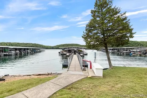 View/Area - 601 Park Place Dr #2A, Kaiser, MO 65047 photo 1 of 3