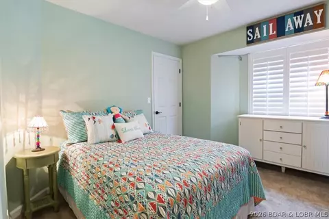 Bedroom - 601 Park Place Dr #2A, Kaiser, MO 65047 photo 7 of 10