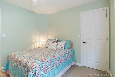Bedroom - 601 Park Place Dr #2A, Kaiser, MO 65047 photo 8 of 10