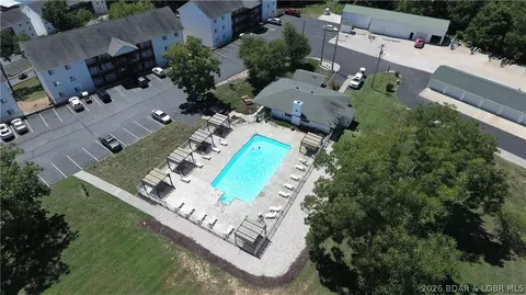 Exterior - 601 Park Place Dr #2A, Kaiser, MO 65047 photo 5 of 6