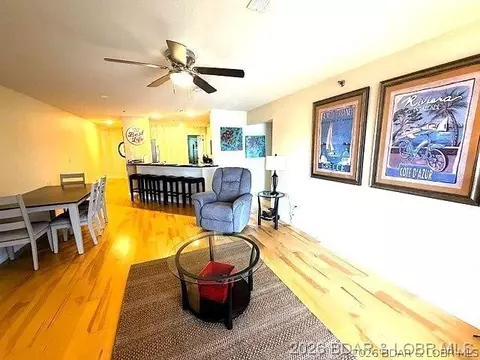 Living - 601 Park Place Dr #2A, Kaiser, MO 65047 photo 1 of 2