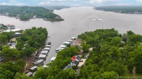 57 Arrowhead Beach Rd, Lake Ozark, MO 65049