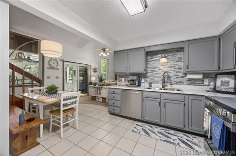 Kitchen - 23 Casa Ct, Roach, MO 65787 photo 3 of 4