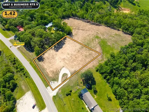 1607 S Business Route 5, Camdenton, MO 65020