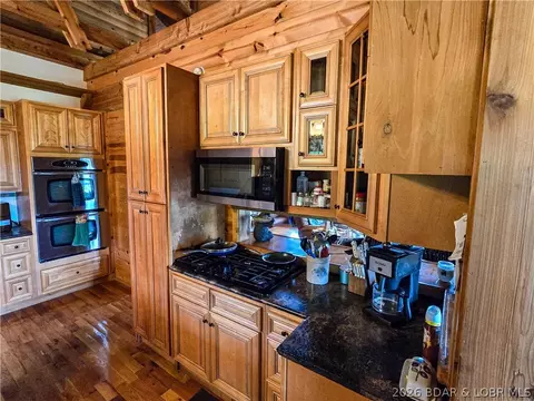 Kitchen - 27271 Little Buffalo Rd, Stover, MO 65078 photo 4 of 6