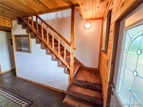 Entry Way - 27271 Little Buffalo Rd, Stover, MO 65078 photo 3 of 4
