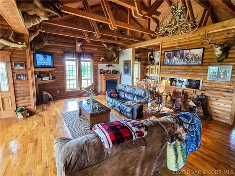 Living - 27271 Little Buffalo Rd, Stover, MO 65078 photo 4 of 5