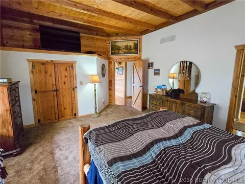 Bedroom - 27271 Little Buffalo Rd, Stover, MO 65078 photo 3 of 7