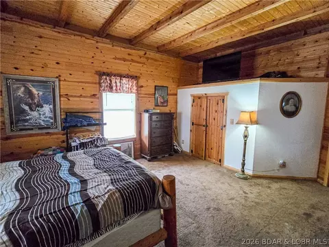 Bedroom - 27271 Little Buffalo Rd, Stover, MO 65078 photo 1 of 7