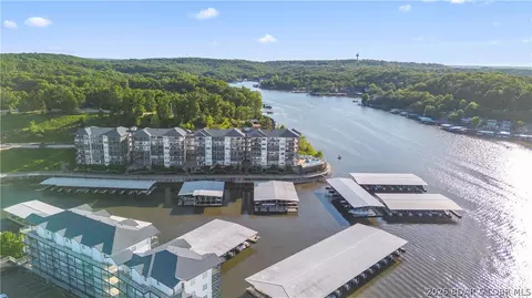183 Upper Monarch Cove Dr #4C, Lake Ozark, MO 65049