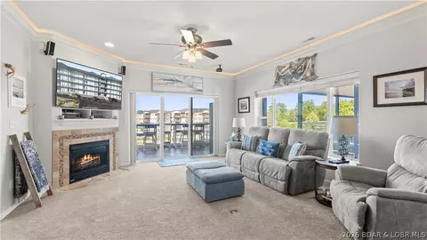 183 Upper Monarch Cove Dr #4C, Lake Ozark, MO 65049