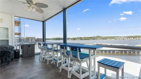 183 Upper Monarch Cove Dr #4C, Lake Ozark, MO 65049