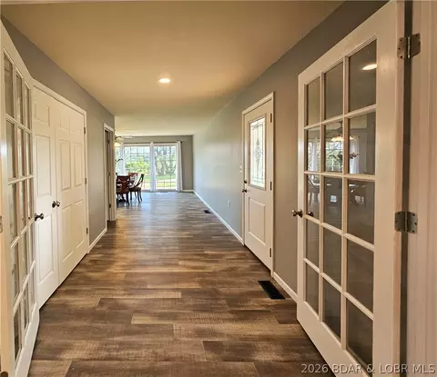Entry Way - 224 Starling Rd, Olean, MO 65064 photo 3 of 3