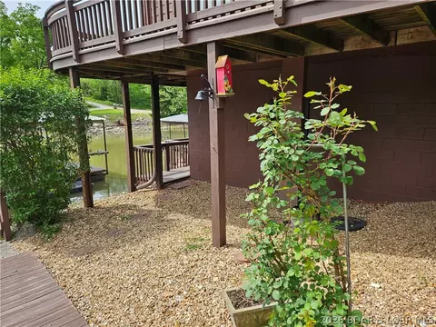 Exterior - 21 Zebco Ct, Edwards, MO 65326 photo 9 of 12