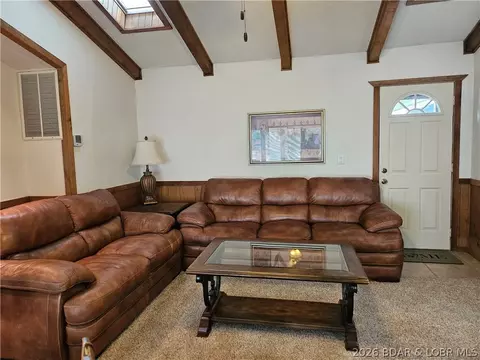 Living - 21 Zebco Ct, Edwards, MO 65326 photo 1 of 4