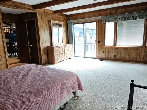 Bedroom - 21 Zebco Ct, Edwards, MO 65326 photo 3 of 6