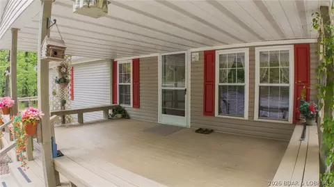 32451 Natalie Rd, Warsaw, MO 65355
