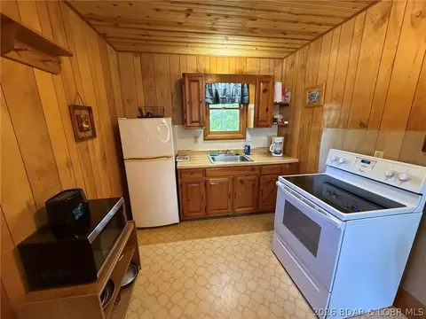 Kitchen - 29798 Liars Loop #EAGLES NEST - 5, Warsaw, MO 65355 photo 1 of 1