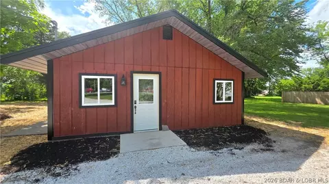 Other - 205 S Maple St, Versailles, MO 65084 photo 2 of 8
