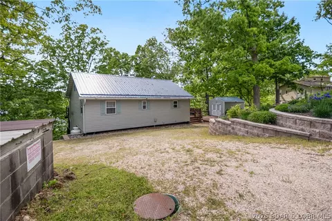 Exterior - 25211 Panarama Ln, Versailles, MO 65084 photo 13 of 13