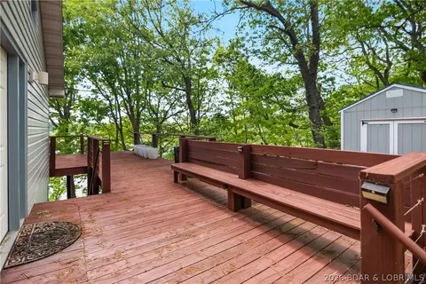 Exterior - 25211 Panarama Ln, Versailles, MO 65084 photo 5 of 13
