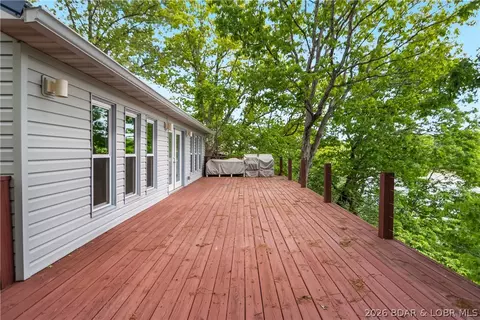 Exterior - 25211 Panarama Ln, Versailles, MO 65084 photo 10 of 13