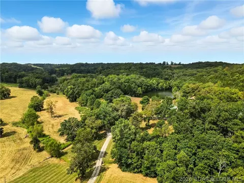 View/Area - 14616 Deer Run Rd, Henley, MO 65040 photo 2 of 11