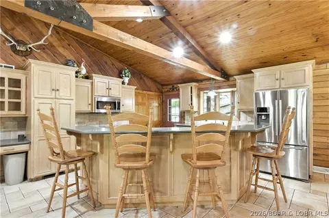 Kitchen - 14616 Deer Run Rd, Henley, MO 65040 photo 2 of 6