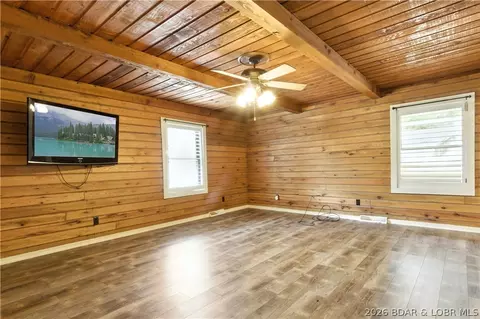 Living - 14616 Deer Run Rd, Henley, MO 65040 photo 1 of 4