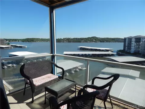 183 Upper Monarch Cove Dr #4F, Lake Ozark, MO 65049