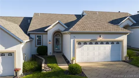 41 Bayhill Ct, Lake Ozark, MO 65049