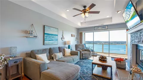 116 Emerald Bay Dr #2D, Lake Ozark, MO 65049