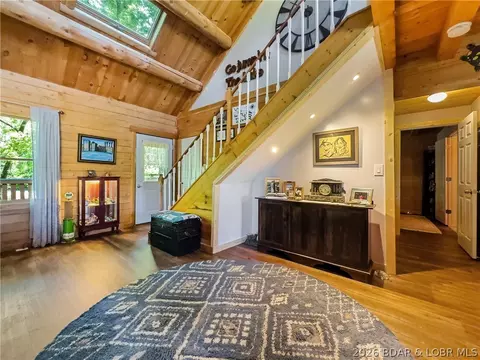 Entry Way - 270 Foggy Bottom Rd, Roach, MO 65787 photo 2 of 3