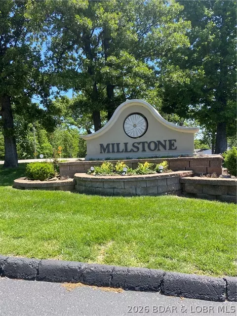 18130 Millstone Cove Road Rd #447, Gravois Mills, MO 65037
