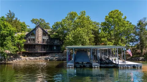 1521 Big Island Dr, Roach, MO 65787