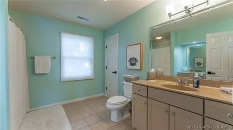 Bath - 1521 Big Island Dr, Roach, MO 65787 photo 3 of 6