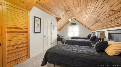 Bedroom - 1521 Big Island Dr, Roach, MO 65787 photo 5 of 8