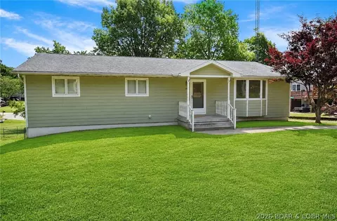 1099 Georgene Rd, Camdenton, MO 65020