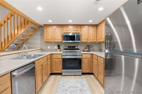 Kitchen - 4897 Bridgepointe Dr #441, Osage Beach, MO 65065 photo 1 of 4