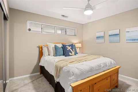 Bedroom - 4897 Bridgepointe Dr #441, Osage Beach, MO 65065 photo 4 of 7
