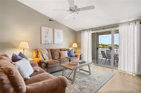 Living - 4897 Bridgepointe Dr #441, Osage Beach, MO 65065 photo 3 of 3