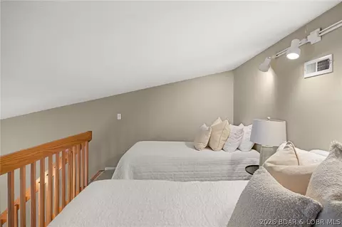 Bedroom - 4897 Bridgepointe Dr #441, Osage Beach, MO 65065 photo 6 of 7