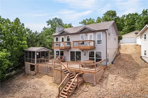 1232 Parkers Pt, Climax Springs, MO 65324